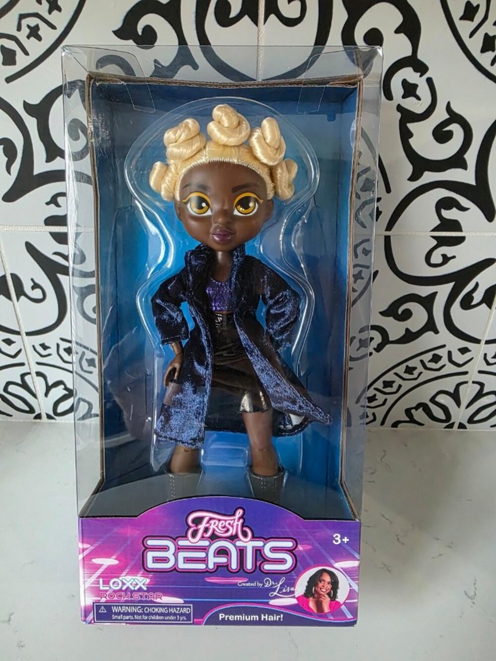 Fresh Beats LOXX Rock Star Doll Dr. Lisa Premium Hair New in Box
